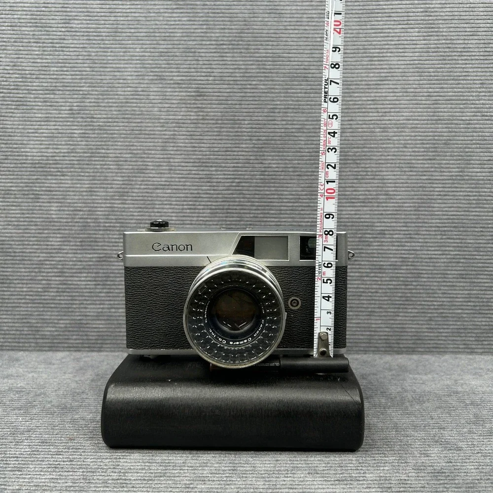 Vintage Canon Canonet 35mm Rangefinder Film Camera w/ Leather Case Japan Untest